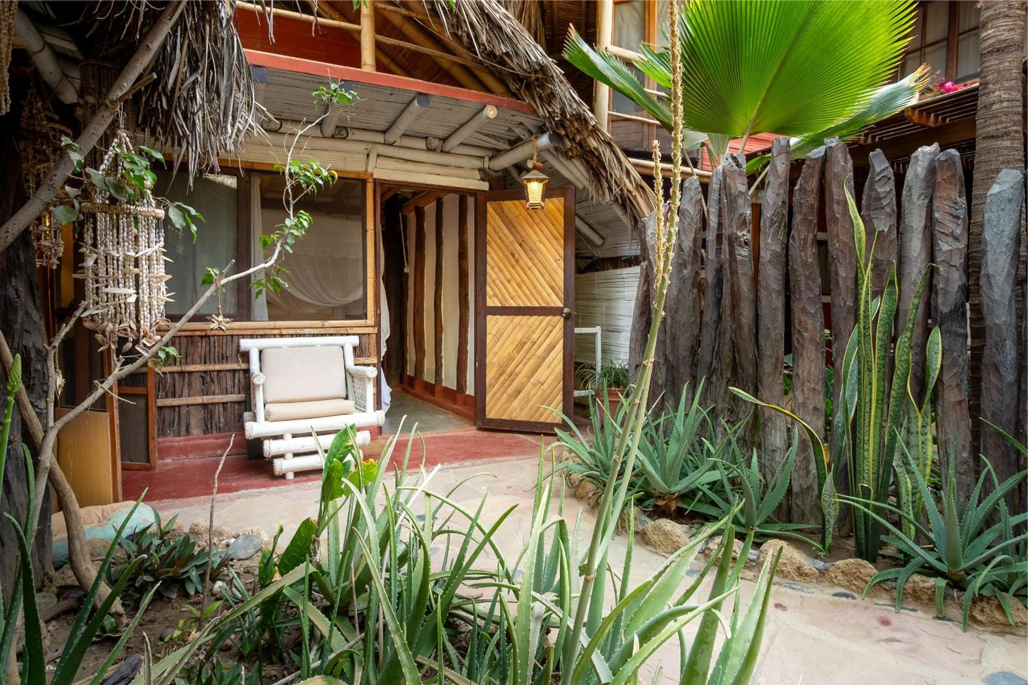La Maison Eco House & Yoga Máncora Eksteriør bilde